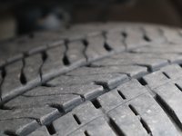 2023 GMC Terrain SLE IN GREY EQUIPPED WITH A 1.5L TURBO I4 , AWD , 9SPD AUTO , PWR LIFTGATE , ALLOY RIMS , PWR DRIVER SEAT , PWR LOCKS/WINDOWS ,-5