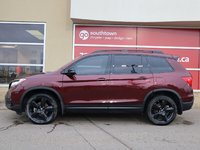 2020 Honda Passport TOURING IN RED EQUIPPED WITH A 3.5L V6 , AWD , 9SPD AUTO , LEATHER HEATED/VENTED BUCKET SEATS , DUAL EXHAUST , NAV , PREMIUM AUD-6