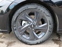 2023 Hyundai Elantra PREFERRED IN BLACK EQUIPPED WITH A 2.0L I4 , FWD , CVT AUTO , CLOTH HEATED SEATS , AC , CRUISE , BACKUP CAM , APPLE CARPLAY/ANDR-4