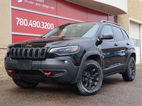 2019 Jeep Cherokee TRAILHAWK IN DIAMOND BLACK EQUIPPED WITH A 3.2L V6 , 4X4 , 9SPD AUTO , 8.4INCH W/NAV , COMFORT & CONVENIENCE GROUP , COLD WEATHE-0
