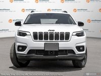 2023 Jeep Cherokee ALTITUDE IN BRIGHT WHITE EQUIPPED WITH A 2.4L MULTI AIR I4 , 9SPD AUTO , 4X4 , ELITE GROUP , LEATHER HEATED/VENTED BUCKET SEATS-1