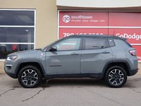 2019 Jeep Compass TRAILHAWK IN STING GREY EQUIPPED WITH A 2.4L I4 , 9SPD AUTO , 4X4 , 8.4INCH W/NAV , BEATS AUDIO , PWR LIFTGATE , PANO SUNROOF ,-6