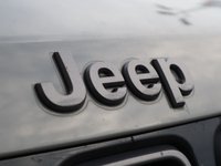 2019 Jeep Compass TRAILHAWK IN STING GREY EQUIPPED WITH A 2.4L I4 , 9SPD AUTO , 4X4 , 8.4INCH W/NAV , BEATS AUDIO , PWR LIFTGATE , PANO SUNROOF ,-2