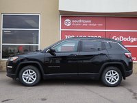 2021 Jeep Compass SPORT IN DIAMOND BLACK EQUIPPED WITH A 2.4L MULTIAIR I4 , 6SPD AISIN AUTO , FWD , SPORT APPEARANCE GROUP , LEATHER SW , 16INCH R-6