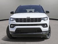 2024 Jeep Compass ALTITIDUE IN BRIGHT WHITE EQUIPPED WITH A 2.0L TURBO , 4X4 , 8SPD AUTO , CONVENIENCE GROUP , SUN & SOUND-1
