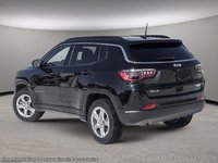 2024 Jeep Compass NORTH IN DIAMOND BLACK EQUIPPED WITH A 2.0L TURBO I4 , 4X4 , 8SPD AUTO , TERRAIN MGMT , FCW , ACTIVE LANE MGMT , BACKUP CAM , AU-3