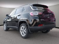 2025 Jeep Compass NORTH IN DIAMOND BLACK EQUIPPED WITH A 2.0L TURBO I4 , 4X4 , 8SPD AUTO , CONVENIENCE GROUP , 10.1INCH W/NAV , PWR TAILGATE , PWR-3