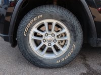 2020 Jeep Grand Cherokee LAREDO IN DIAMOND BLACK EQUIPPED WITH A 3.6L V6 , 4X4 , 8SPD TF AUTO , BACKUP CAM , BSM/RCPD , PARK SENSE REAR , KEYLESS ENTRY W-3