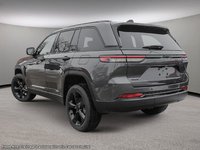 2024 Jeep Grand Cherokee ALTITUDE IN BALTIC GREY EQUIPPED WITH A 3.6L V6 , 8SPD TF AUTO , 4X4 , SUNROOF , MOPAR FINISHING PCKG , 20INCH RIMS , REMOTE STA-3