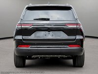 2024 Jeep Grand Cherokee ALTITUDE IN DIAMOND BLACK EQUIPPED WITH A 3.6L V6 , 4X4 , 8SPD TF AUTO , SUNROOF , FINISHING PACKAGE , 20INCH RIMS , REMOTE STAR-4