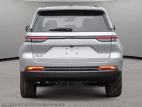 2024 Jeep Grand Cherokee ALTITUDE IN SILVER ZYNITH EQUIPPED WITH A 3.6L V6 , 4X4 , 8SPD TF AUTO , SUNROOF , MOPAR FINISHING PCKG , LEATHERETTE HEATED SEA-4