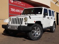2018 Jeep WRANGLER JK UNLIMITED UNLIMITED SAHARA IN BRIGHT WHITE EQUIPPED WITH A 3.6L V6 , 4X4 , 5SPD AUTO , 18INCH RIMS , REMOTE START , NAV , ANTI SPIN DIFF ,-0