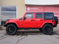2018 Jeep WRANGLER JK UNLIMITED UNLIMITED SAHARA IN FIRECRACKER RED EQUIPPED WITH A 3.6L V6 , 4X4 , 5SPD AUTO , REMOTE START , AC , HEATED FRONT SEATS , NAV , C-6