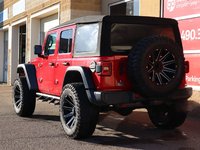 2018 Jeep Wrangler Unlimited UNLIMITED RUBICON IN FIRECRACKER RED EQUIPPED WITH A 3.6L V6 , 4X4 , 8SPD AUTO , 17INCH RIMS , 8.4INCH W/NAV , ALPINE AUDIO , LE-6