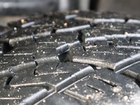 2019 Jeep Wrangler Unlimited SPORT IN GRANITE METALLIC EQUIPPED WITH A 2.0L TURBO I4 W/ETORQUE , 4X4 , 8SPD AUTO , 17INCH RIMS , ANTI SLIP DIFF REAR , COLD W-4