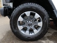 2021 Jeep Wrangler UNLIMITED SAHARA IN BRIGHT WHITE EQUIPPED WITH A 2.0L TURBO I4 , 4X4 , 8SPD TF AUTO , 4X4 , 18INCH RIMS , REMOTE START , NAV & S-3