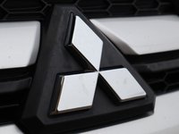 2020 Mitsubishi RVR SE IN SILVER EQUIPPED WITH A 2.4L I4 , AWD , CVT AUTO , CLOTH HEATED SEATS , BACKUP CAM , AC , CRUISE , SW CONTROLS , APPLE CARP-2