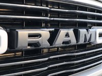 2020 Ram 1500 SPORT IN BILLET METALLIC EQUIPPED WITH A 5.7L HEMI V8 , 4X4 , 8SPD AUTO , 22INCH RIMS , SPORT HOOD , PWR RUNNING BOARDS , 125L T-2
