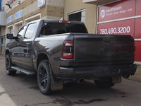 2022 Ram 1500 SPORT IN GRANITE METALLIC EQUIPPED WITH A 5.7L HEMI V8 , 4X4 , 8SPD AUTO , SPORT HOOD , SIDE STEPS , TRI FOLD TONNEAU , LVL 2 EQ-7