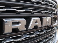 2023 Ram 1500 LIMITED IN IVORY TRI COAT PEARL EQUIPPED WITH A 5.7L HEMI V8 , 8SPD AUTO , 4X4 , 22INCH POLISHED ALUMINIUM RIMS , PANORAMIC SUNR-2