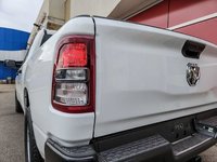 2023 Ram 1500 TRADESMAN IN BRIGHT WHITE EQUIPPED WITH A 5.7L HEMI V8 W/ETORQUE , 4X4 , 8SPD AUTO , TRADESMAN LVL 1 , HITCH RECEIVER , BACKUP C-7