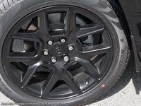 2024 Ram 1500 SPORT IN DIAMOND BLACK EQUIPPED WITH A 5.7L HEMI V8 W/ETORQUE , 4X4 , 8SPD AUTO , 22INCH RIMS , BSM/RCPD , 125L TANK , SPORT HOO-6