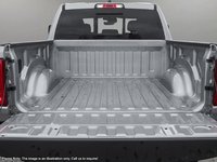 2025 Ram 1500 BIG HORN SPORT IN BILLET SILVER EQUIPPED WITH A 3.0L HURRICANE I6 TWIN TURBO , 4X4 , 8SPD AUTO , TONNEAU COVER , BIG HORN LEVEL-6