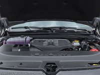 2025 Ram 1500 BIG HORN NIGHT EDITION IN BILLET SILVER EQUIPPED WITH A 3.0L TWIN TURBO HURRICANE I6 , 8SPD AUTO , 4X4 , TONNEAU COVER , 3.92 RE-5