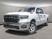 2025 Ram 1500 BIG HORN IN BRIGHT WHITE EQUIPPED WITH A 3.0L HURRICANE TWIN TURBO I6 , 4X4 , 8SPD AUTO , TRAILER BRAKE CONTROL , PROTECTION GRO-0