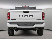 2025 Ram 1500 BIG HORN IN BRIGHT WHITE EQUIPPED WITH A 3.0L TWIN TURBO I6 , 4X4 , 8SPD AUTO , TRAILER BRAKE CONTROL , 3.92 REAR AXLE RATIO , T-4