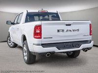 2025 Ram 1500 BIG HORN IN BRIGHT WHITE EQUIPPED WITH A 3.6L V6 W/ETORQUE , 4X4 , 8SPD AUTO , TRAILER BRAKE CONTROL , 20INCH RIMS , BIG HORN LV-3
