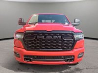 2025 Ram 1500 BIG HORN NIGHT EDITION IN FLAME RED EQUIPPED WITH A 3.0L TWIN TURBO I6 , 4X4 , 8SPD AUTO , PANO SUNROOF , TONNEAU COVER , BIG HO-1