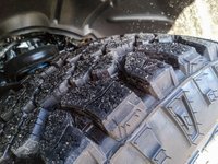 2025 Ram 1500 WARLOCK IN BRIGHT WHITE EQUIPPED WITH A 3.0L TWIN TURBO HURRICANE I6 , 4X4 , 8SPD AUTO , E-LOCKER REAR AXLE , BACKUP CAM , PERF-6