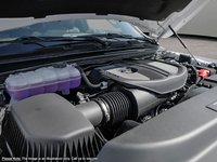 2025 Ram 1500 SPORT NIGHT EDITION IN BRIGHT WHITE EQUIPPED WITH A 3.0L TWIN TURBO I6 , 4X4 , 8SPD AUTO , SPORT LVL 1 , PANORAMIC SUNROOF , DUA-5