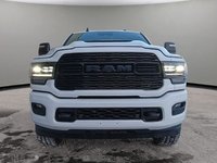 2024 Ram 2500 LIMITED NIGHT EDITION IN BRIGHT WHITE EQUIPPED WITH A 6.7L CUMMINS TURBO DIESEL , 4X4 , 6SPD AUTO , LIMITED LVL 1 , TONNEAU , SU-1