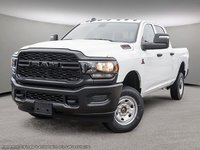 2024 Ram 2500 TRADESMAN IN BRIGHT WHITE EQUIPPED WITH A 6.4L HEMI V8 , 4X4 , 8SPD AUTO , 8.4INCH TOUCHSCREEN , APPLE CARPLAY/ANDROID AUTO , TR-0