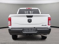 2024 Ram 2500 TRADESMAN IN BRIGHT WHITE EQUIPPED WITH A 6.4L HEMI V8 , 4X4 , 8SPD AUTO , 8.4INCH TOUCHSCREEN , APPLE CARPLAY/ANDROID AUTO , TR-4
