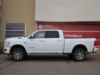 2019 Ram 3500 LARAMIE IN BRIGHT WHITE EQUIPPED WITH A 6.7L HO CUMMINS TURBO DIESEL I6 , 4X4 , 6SPD AISIN HD AUTO , LARAMIE LVL 2 , SPORT APPEA-6