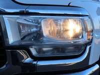 2020 Ram 3500 BIG HORN IN BRIGHT WHITE EQUIPPED WITH A 6.4L HEMI V8 , 4X4 , 8SPD AUTO , 18INCH RIMS , PROTECTION GROUP , PWR DRIVER SEAT , BAC-3