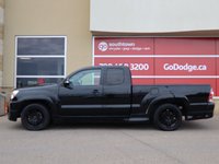 2014 Toyota Tacoma X RUNNER - MANUAL, BLACK, MANUAL, 4.0L V6, SUPER LOW KMS, RARE!-6