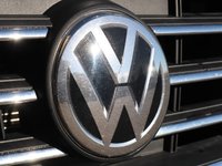 2021 Volkswagen Passat HIGHLINE IN BLACK EQUIPPED WITH A 2.0L TURBO I4 , FWD , 6SPD AUTO , PREMIUM SYNTHETIC LEATHER HEATED SEATS , DUAL ZONE AC , BACK-2