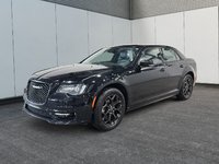 2022 Chrysler 300 Touring L AWD-0