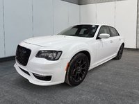 Chrysler 300 Touring L 2023-0