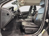 2023 Chrysler 300 Touring L-7