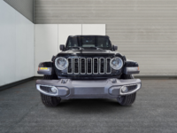 Jeep WRANGLER 4-Door SAHARA 2024-1