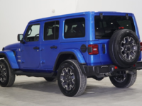 Jeep Wrangler 4-Door SAHARA 2024-3