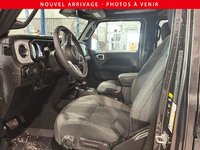 Jeep Wrangler Sahara 2025-5