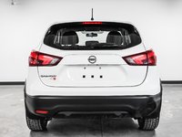 Nissan Qashqai S 2017-5