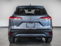 Toyota Corolla Cross LE 2023-6