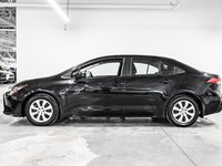 Toyota Corolla LE 2021-3